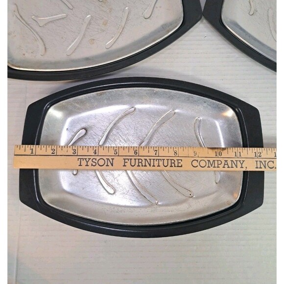 5 Nordic Ware Platter Holders + 3 Metal Insert Steak Fajita Sizzle Plates Dish - Picture 3 of 5